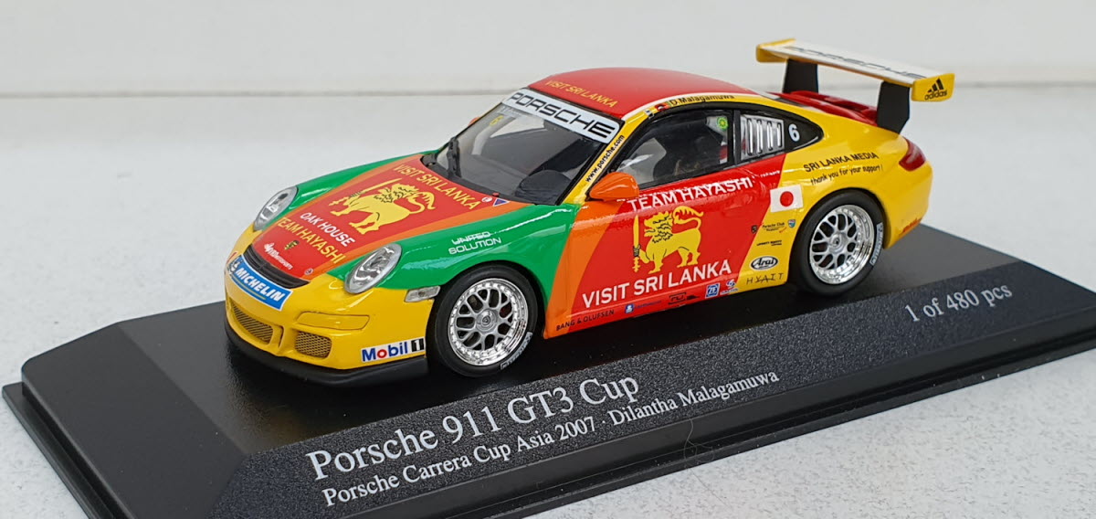 Minichamps Porsche 911 GT3 Cup Carrera Cup Asia 2007 D. Malagamuwa - Schaal 1:43