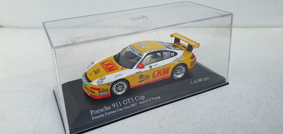 Minichamps Porsche 911 GT3 Cup Carrera Cup Asia 2007 D. O'Young - Schaal 1:43