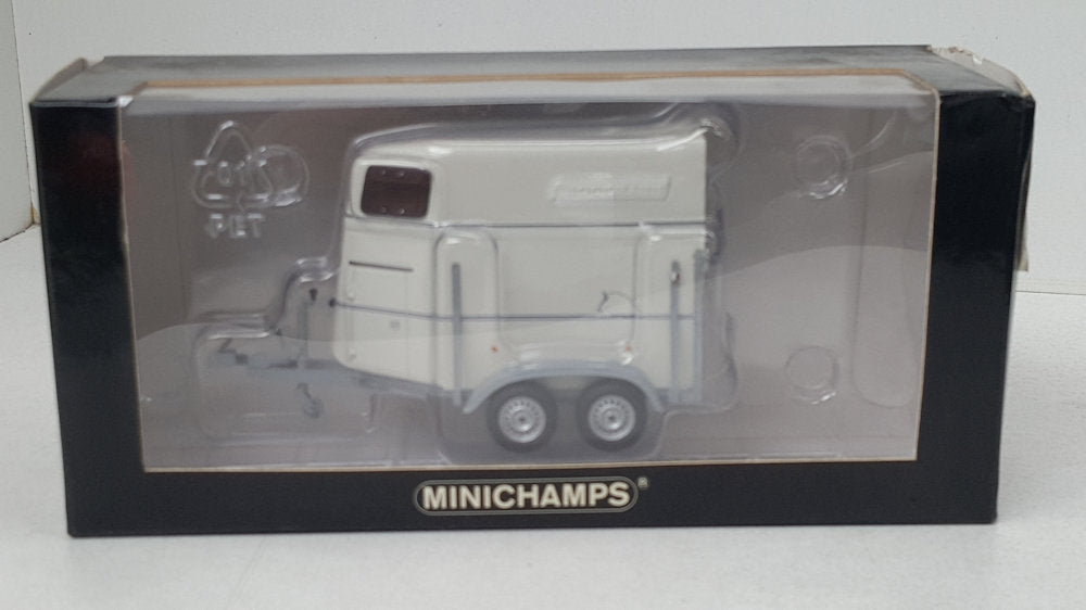 Minichamps Boeckmann Horse Trailer 2006 Grey (400905120) - 1:43
