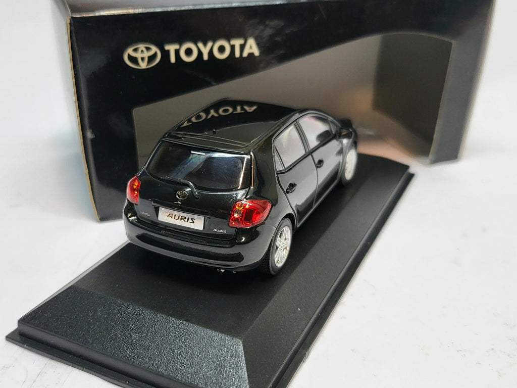 Minichamps Toyota Auris Zwart 2008 - Schaal 1:43