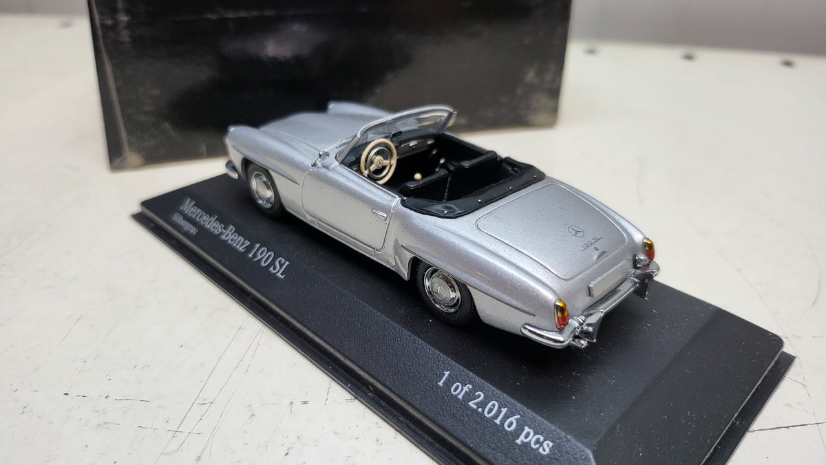 Minichamps Mercedes-Benz 190SL Zilver 1955 - Schaal 1:43