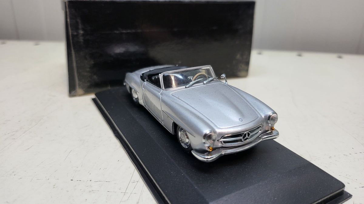 Minichamps Mercedes-Benz 190SL Zilver 1955 - Schaal 1:43