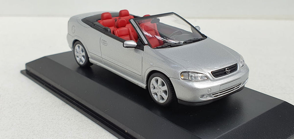 Minichamps Opel Astra Cabriolet Zilver 2000 - Schaal 1:43
