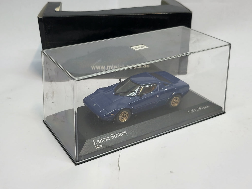 Minichamps Lancia Stratos 1974 Blauw - 1:43