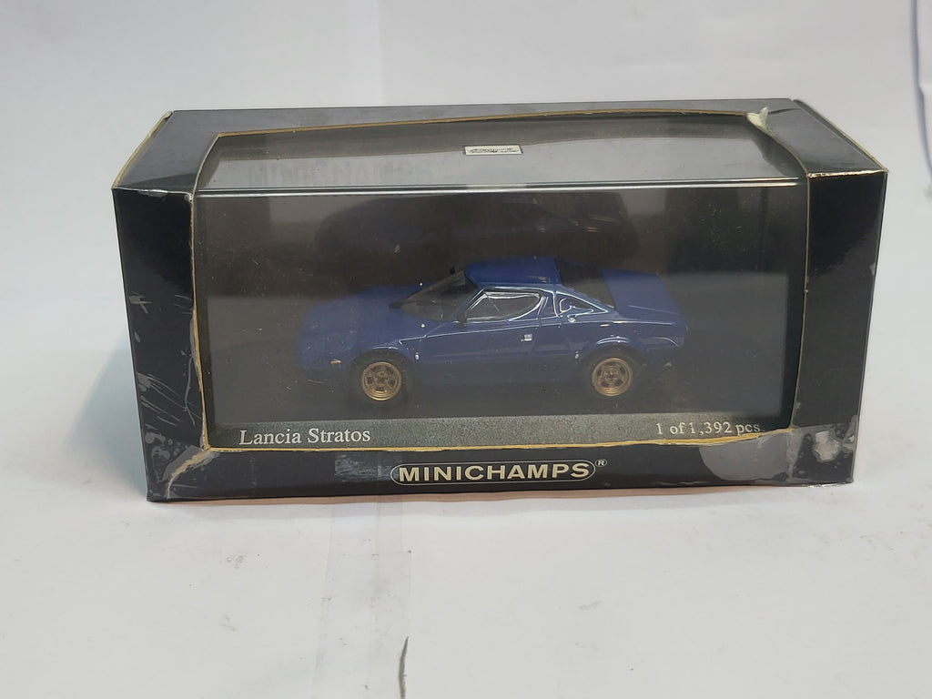 Minichamps Lancia Stratos 1974 Blauw - 1:43
