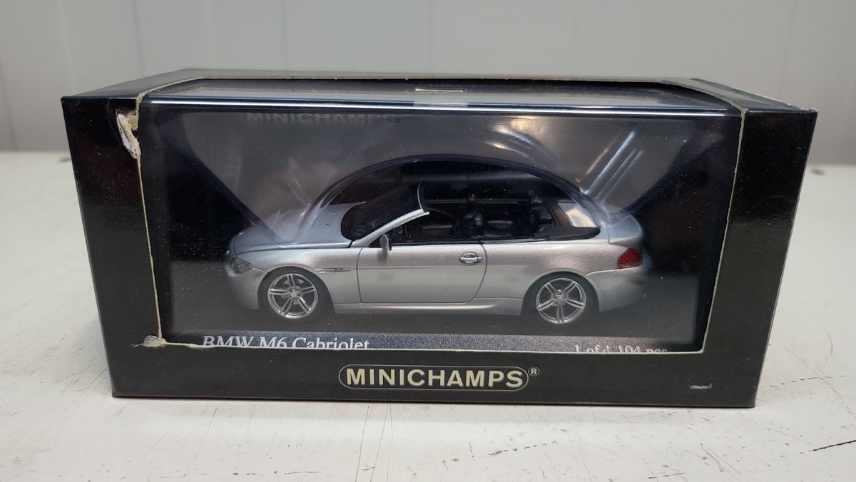 Minichamps BMW M6 Cabriolet Zilver Metallic 2006 - Schaal 1:43