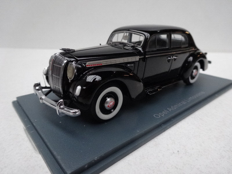 NEO Scale Models Opel Admiral Limousine Zwart 1938-1939 - Schaal 1:43