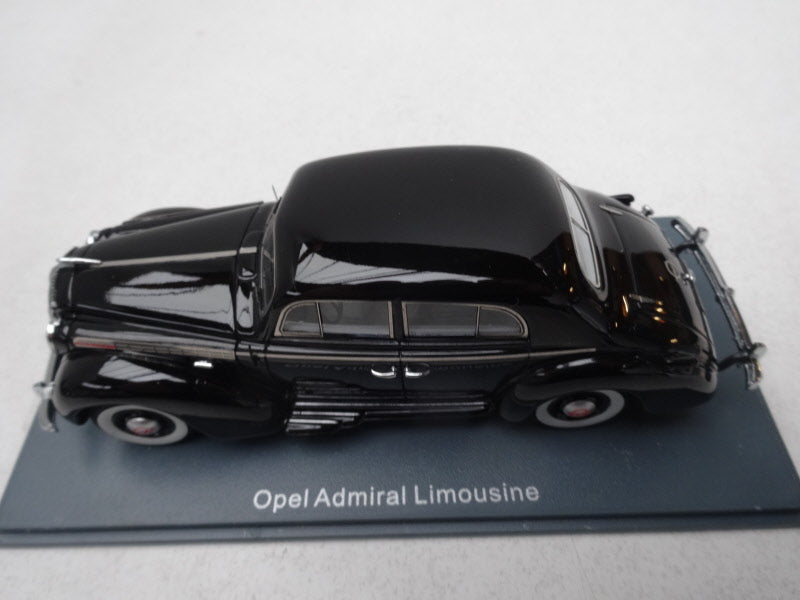 NEO Scale Models Opel Admiral Limousine Zwart 1938-1939 - Schaal 1:43