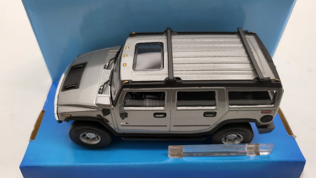 Cararama: Hummer H2 Grijs - Schaal 1:43