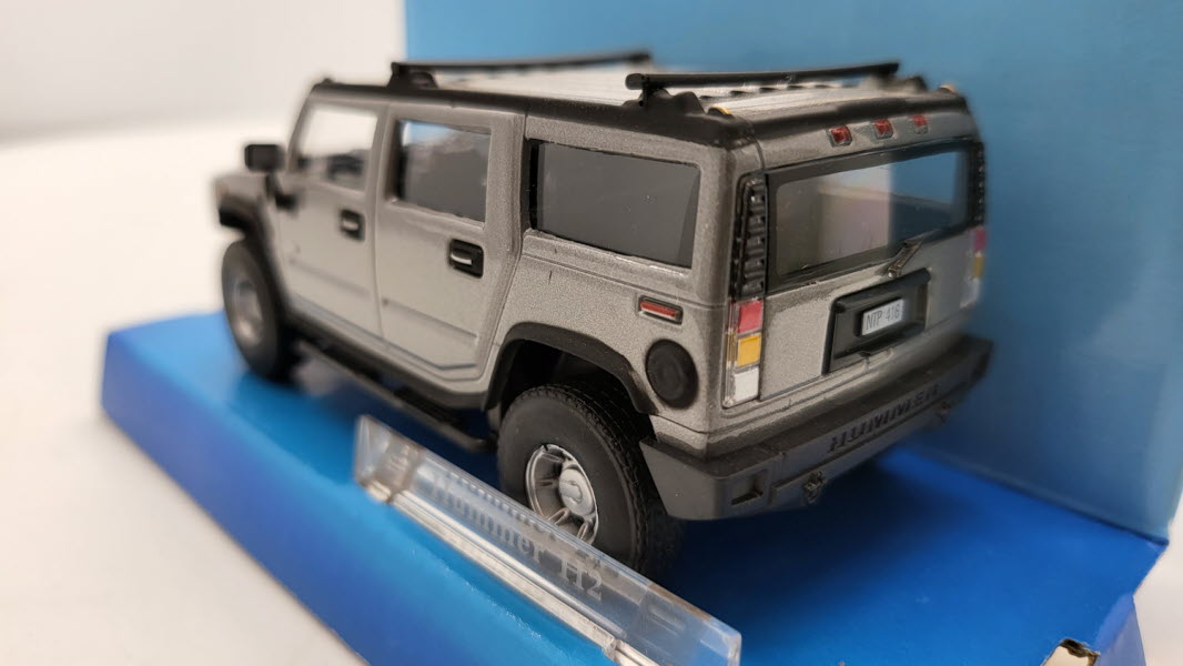 Cararama: Hummer H2 Grijs - Schaal 1:43