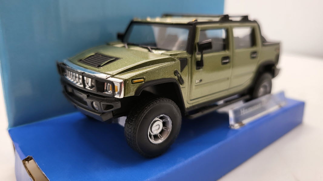 Cararama: Hummer H2 SUT Groen - Schaal 1:43