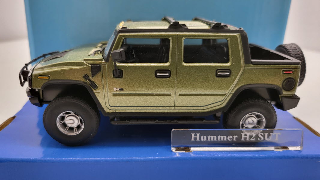 Cararama: Hummer H2 SUT Groen - Schaal 1:43