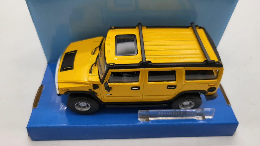 Cararama: Hummer H2 Geel - Schaal 1:43