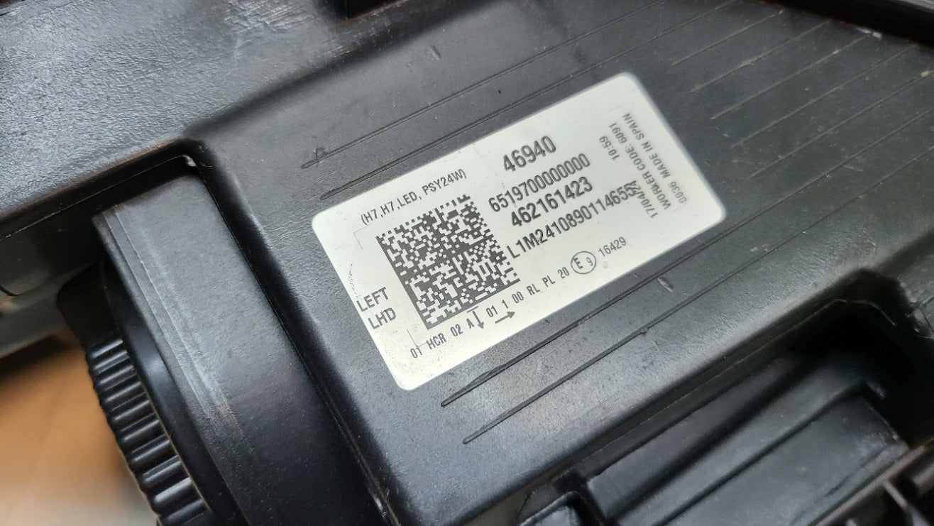 Koplamp links van een Opel Crossland X (Crossland X 17-) Gebruikt