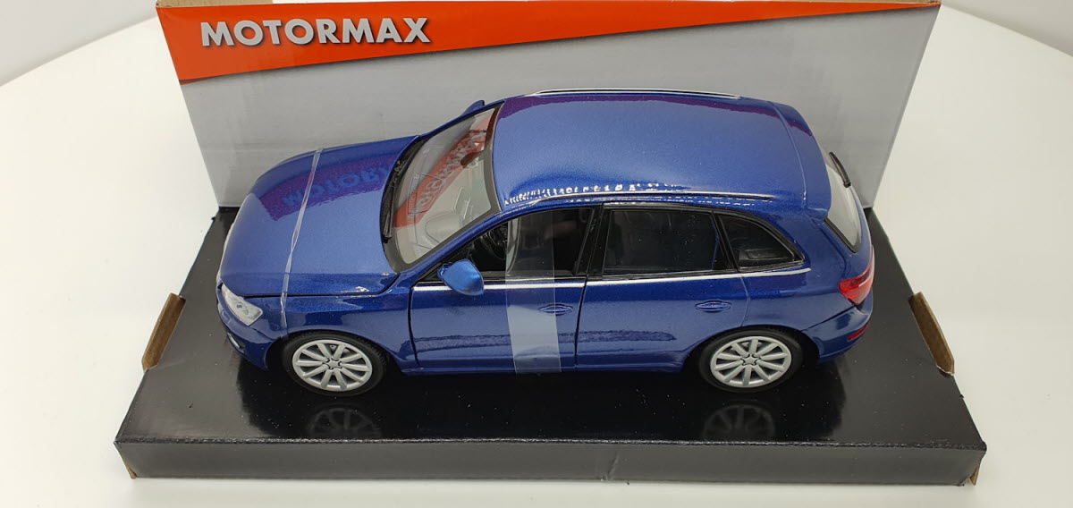 Audi Q5 Blauw 2008 MotorMax 1:24
