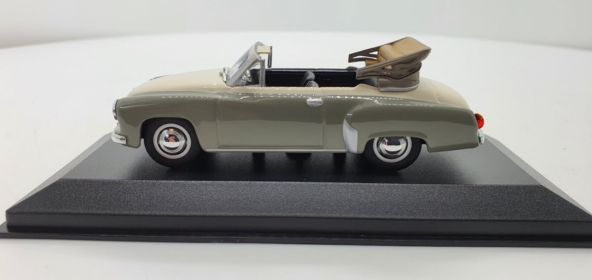 Maxichamps Wartburg 311 Cabriolet 1958 Grijs-Wit - 1:43