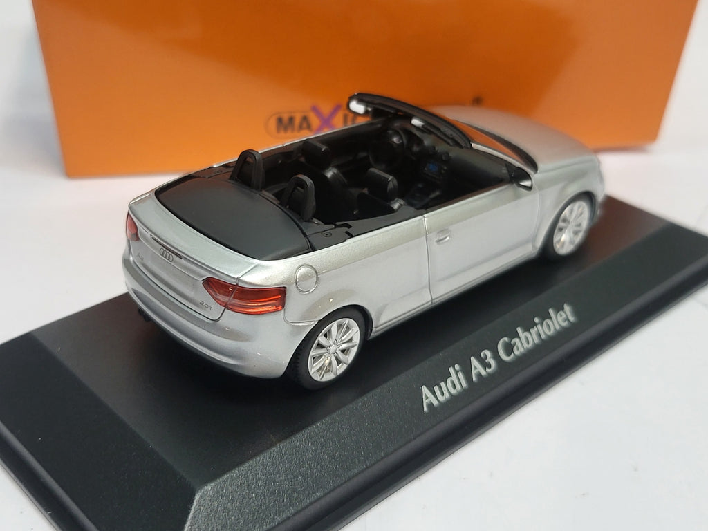 Maxichamps Audi A3 Cabriolet 2007 Zilver Metallic - 1:43