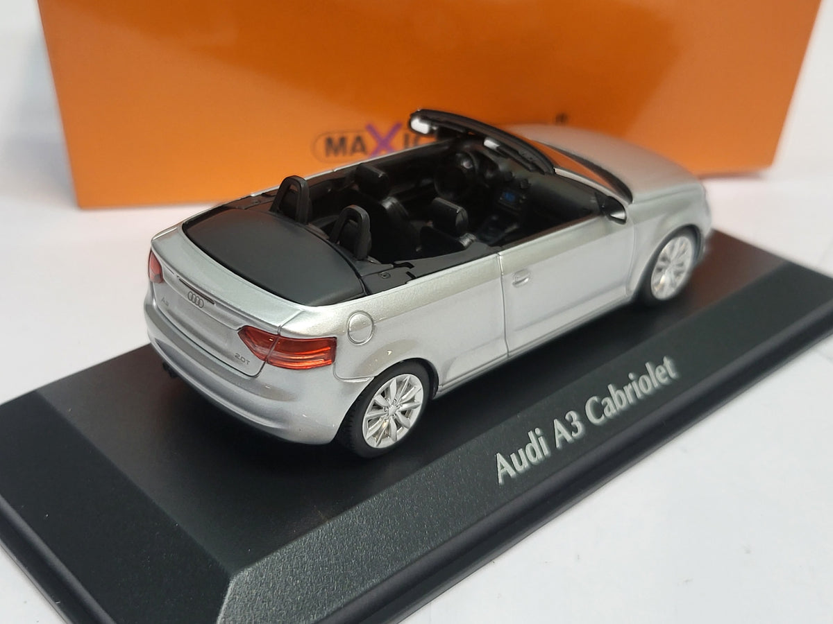 Maxichamps Audi A3 Cabriolet 2007 Zilver Metallic - 1:43