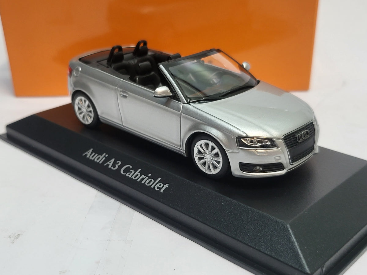Maxichamps Audi A3 Cabriolet 2007 Zilver Metallic - 1:43