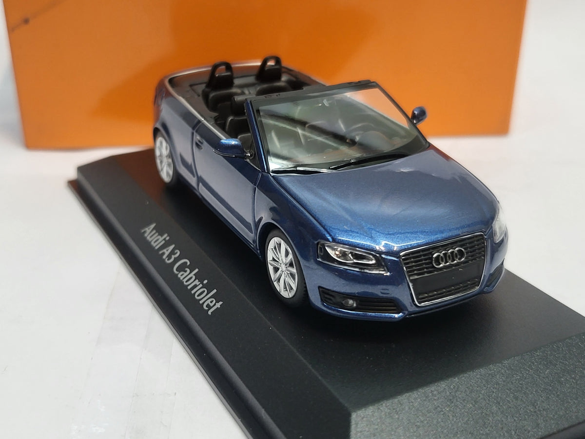 Maxichamps Audi A3 Cabriolet 2007 Blauw Metallic - 1:43