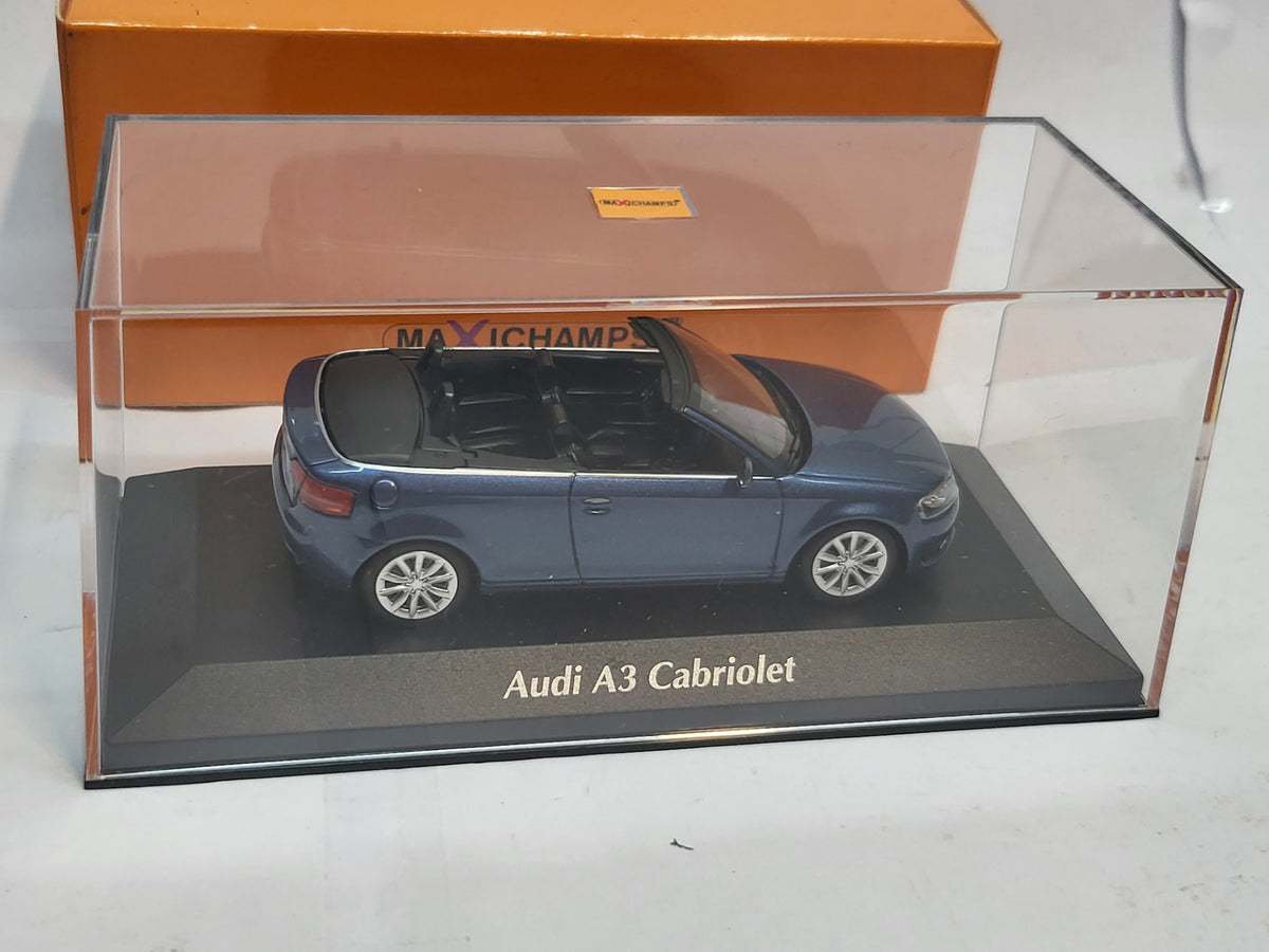 Maxichamps Audi A3 Cabriolet 2007 Blauw Metallic - 1:43