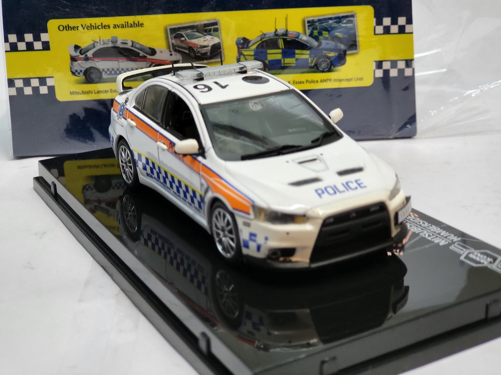 Model-Icons Mitsubishi Lancer Evolution X Police Humberside - Schaal 1:43