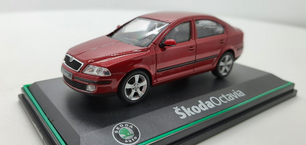 Abrex Skoda Octavia Rood Metallic 2004 - Schaal 1:43
