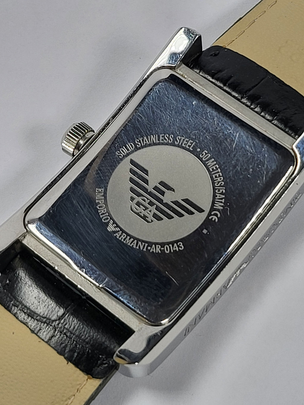 Emporio Armani horloge met zwarte wijzerplaat en zwarte leren band voor heren - AR0143