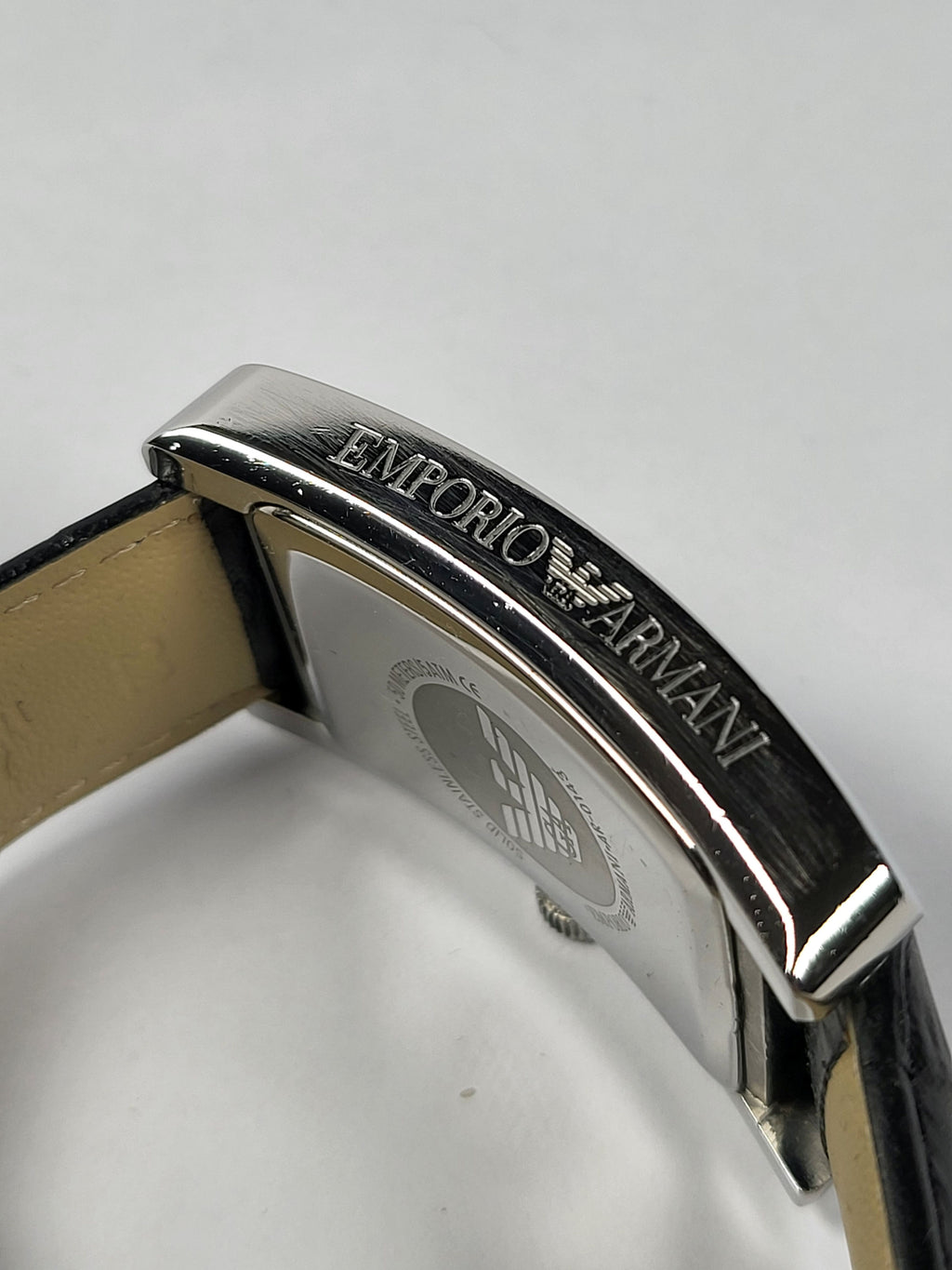 Emporio Armani horloge met zwarte wijzerplaat en zwarte leren band voor heren - AR0143