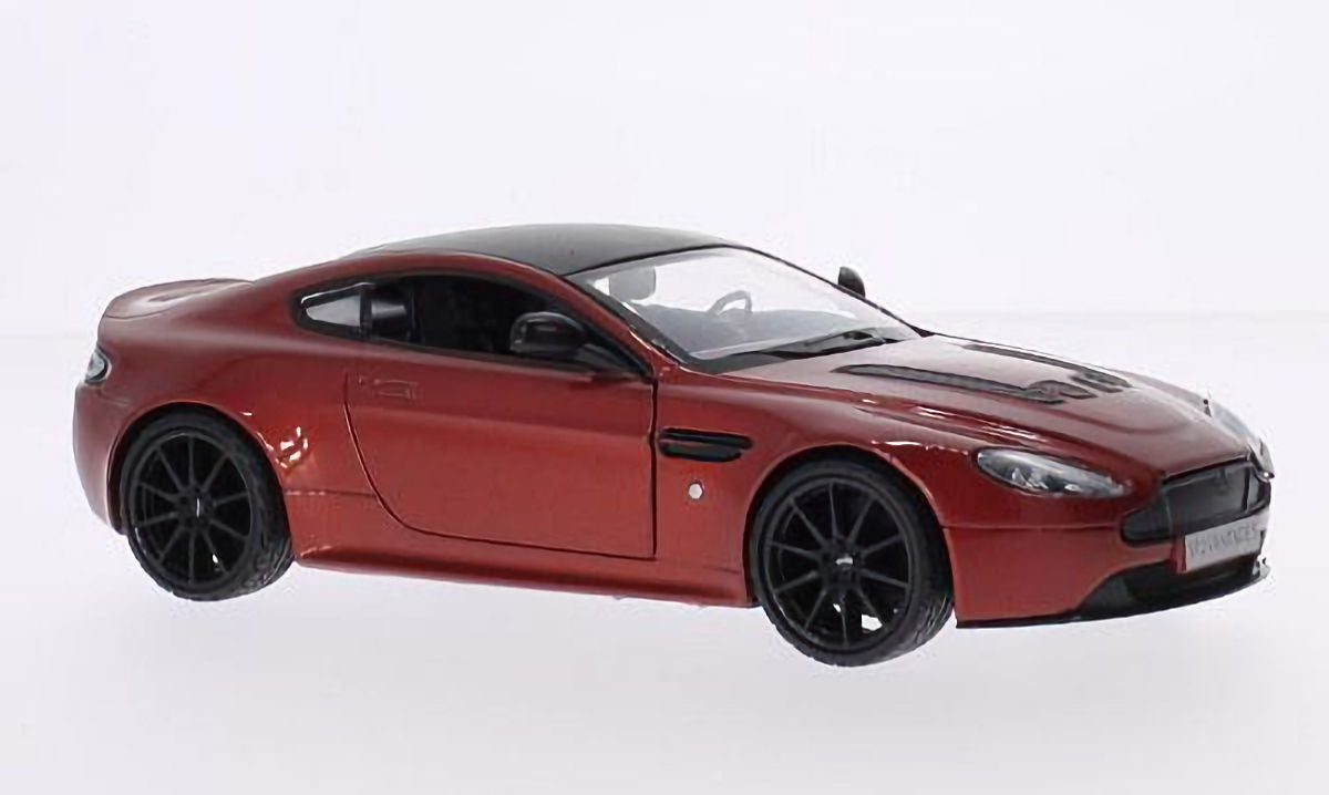 Aston Martin V12 Vantage S 2013 rood/zwart – MotorMax 1:24