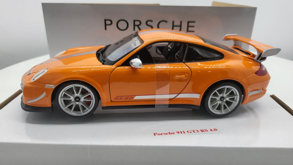 Bburago Porsche 911 GT3-RS 4.0 Orange - Schaal 1:18