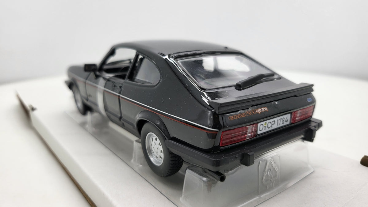 Bburago Ford Capri MK III Injection Zwart 1982 - Schaal 1:24