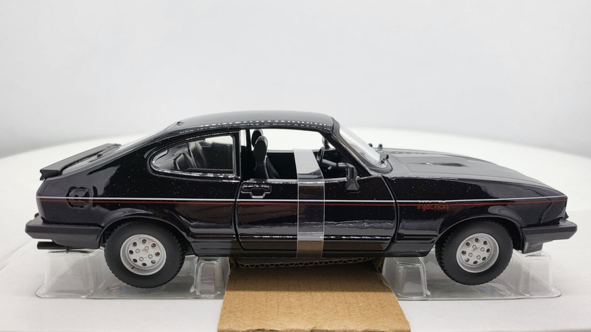 Bburago Ford Capri MK III Injection Zwart 1982 - Schaal 1:24