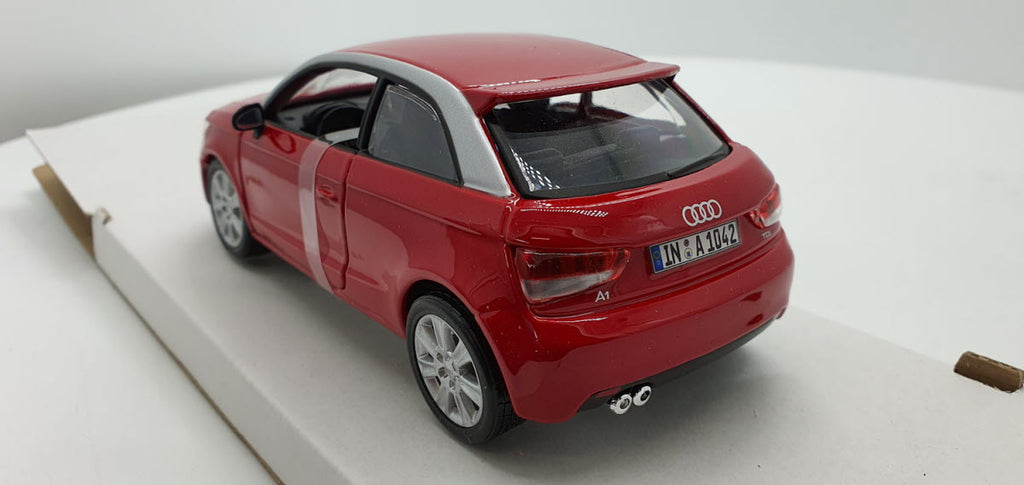 Audi A1 Rood 2011 Bburago 1:24