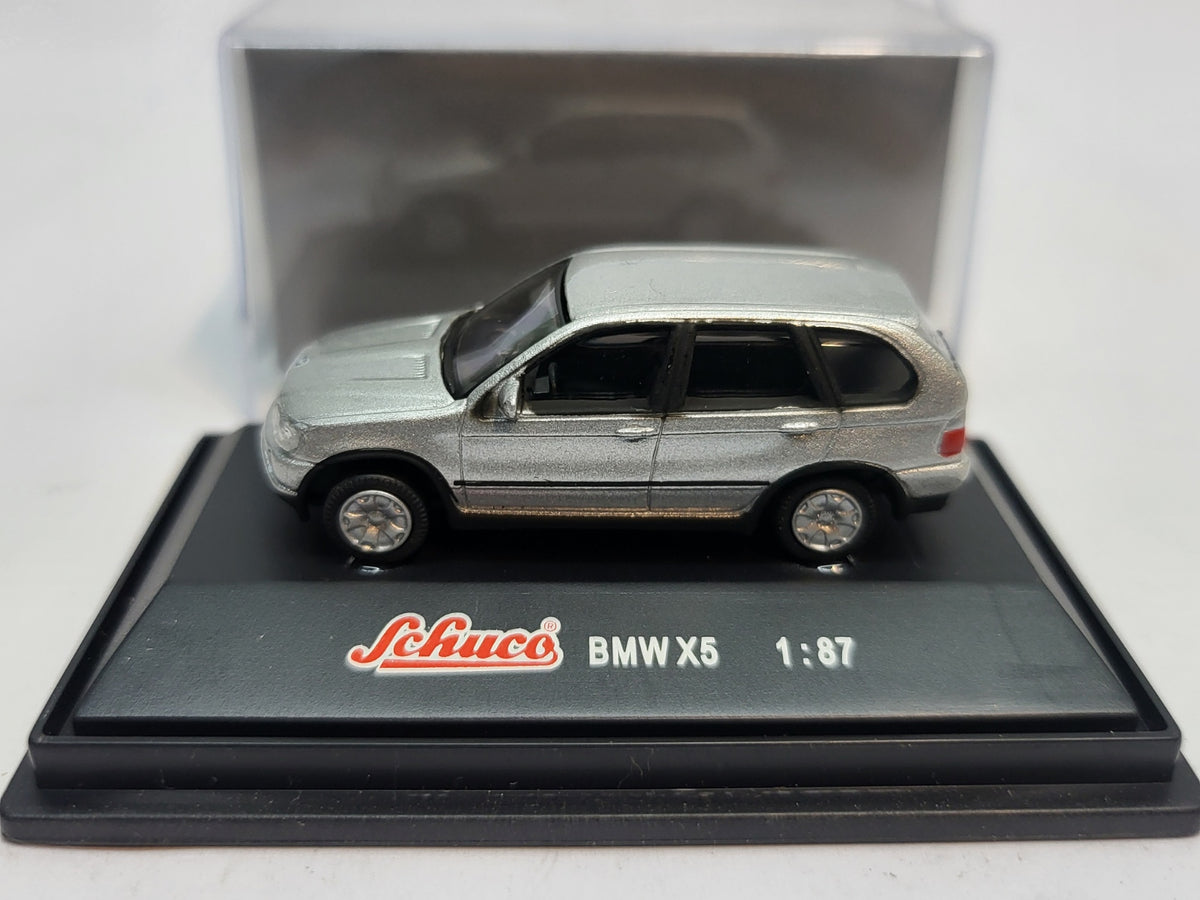 BMW X5 Zilver Metallic 2002 - Schuco 1:87
