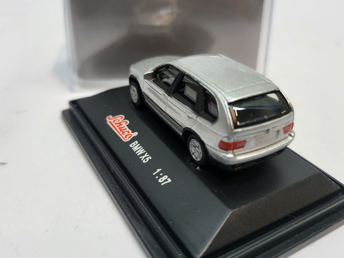 BMW X5 Zilver Metallic 2002 - Schuco 1:87