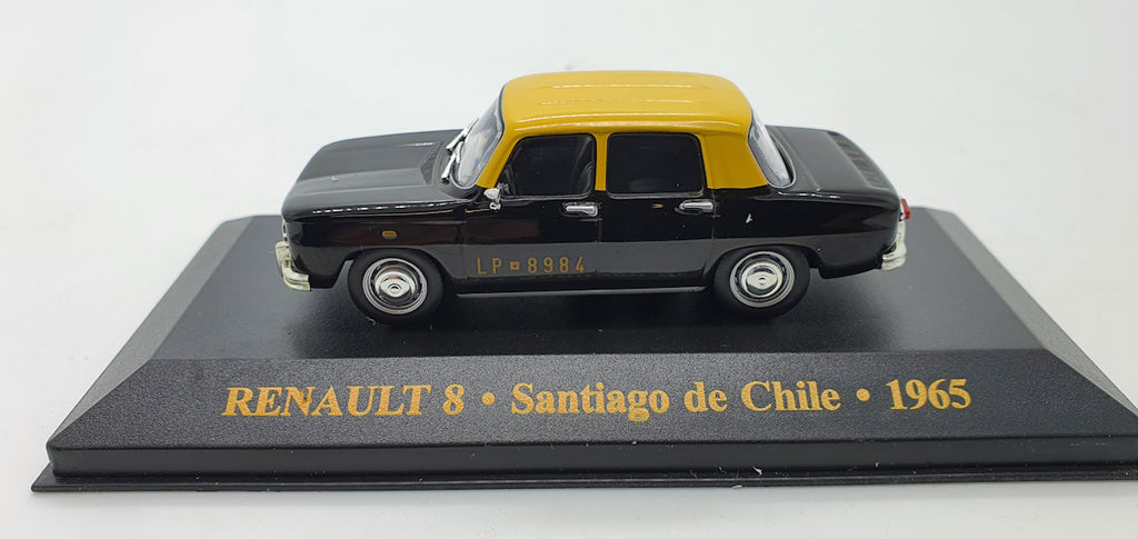 IXO Renault 8 Taxi Santiago de Chile 1965 - Schaal 1:43