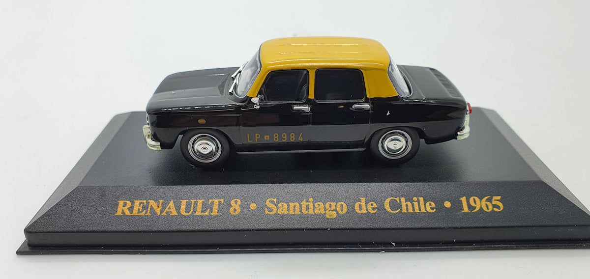 IXO Renault 8 Taxi Santiago de Chile 1965 - Schaal 1:43