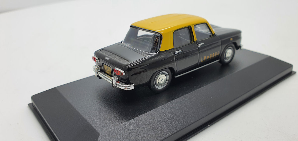 IXO Renault 8 Taxi Santiago de Chile 1965 - Schaal 1:43