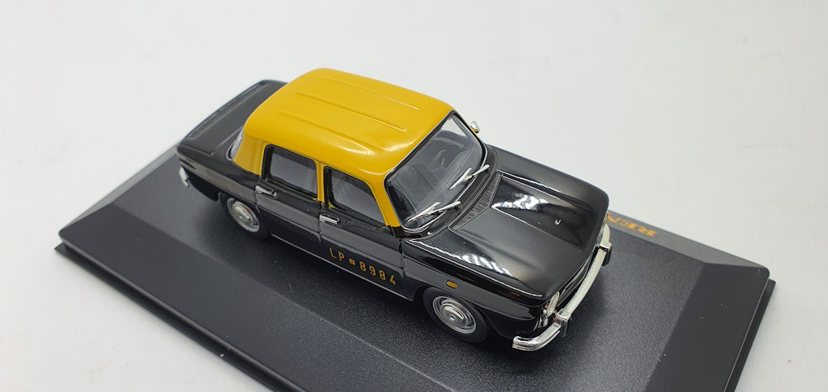 IXO Renault 8 Taxi Santiago de Chile 1965 - Schaal 1:43