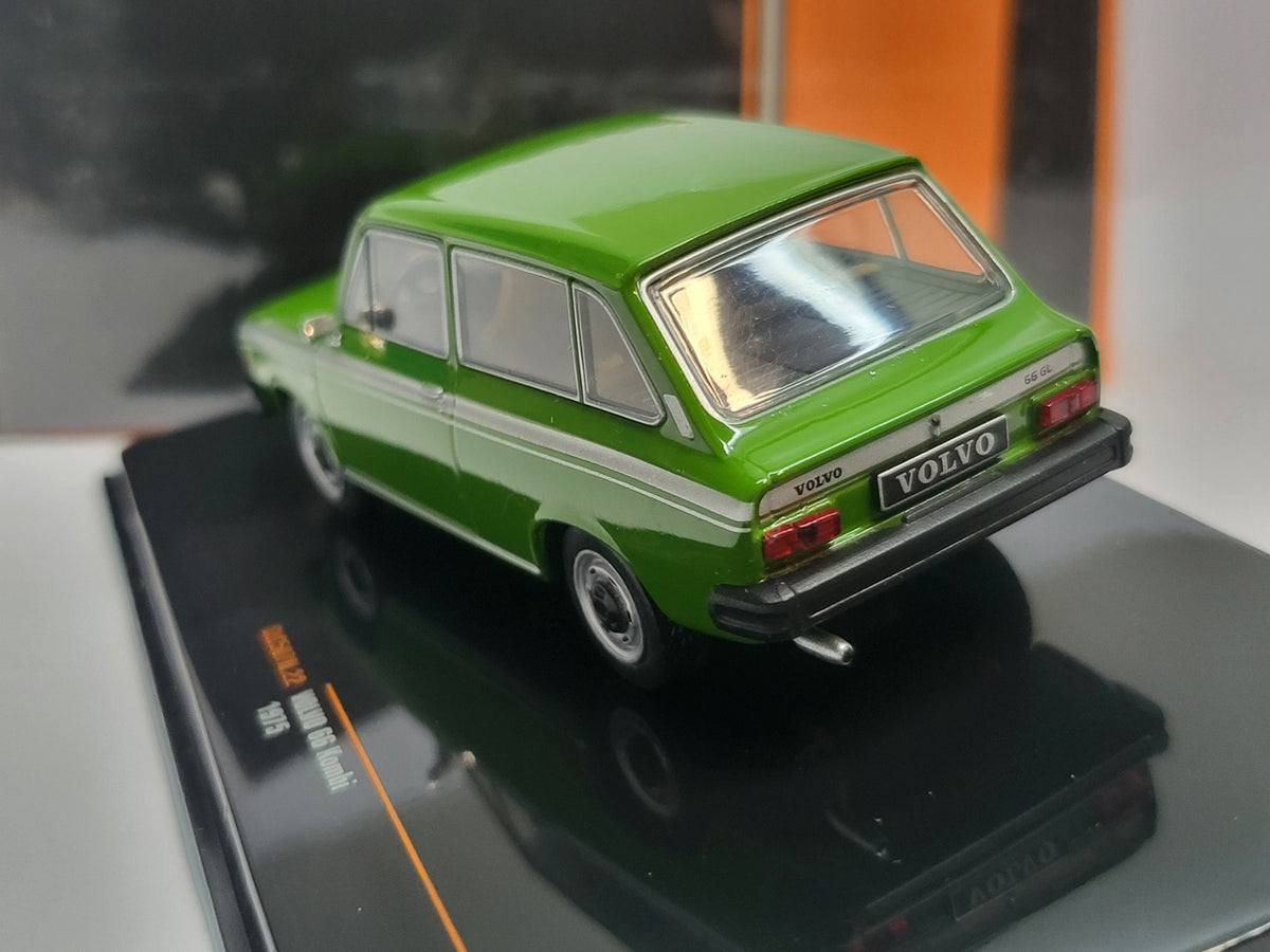 IXO Models Volvo 66 Kombi 1975 Groen - 1:43