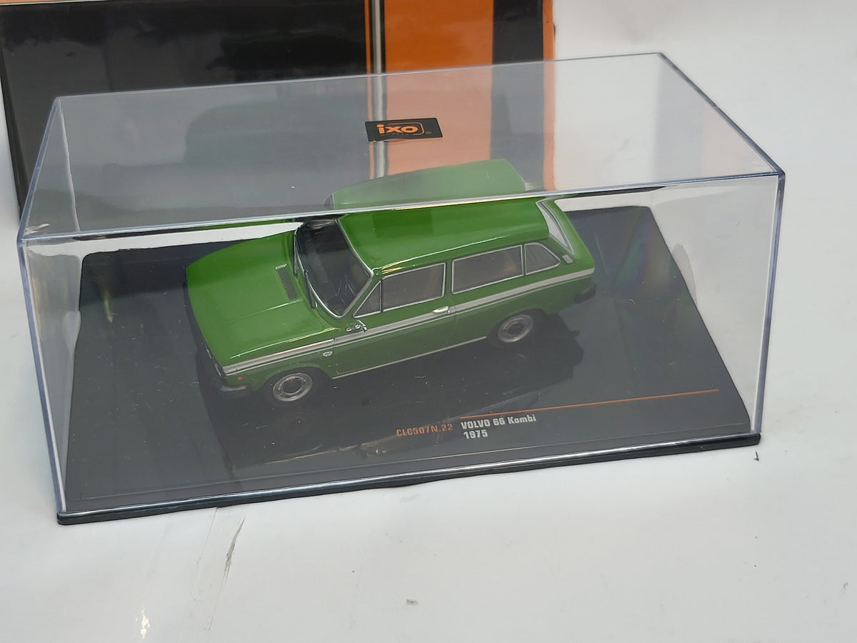 IXO Models Volvo 66 Kombi 1975 Groen - 1:43