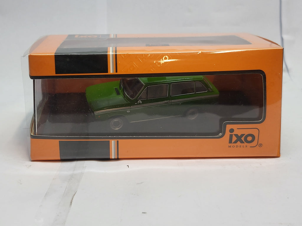 IXO Models Volvo 66 Kombi 1975 Groen - 1:43