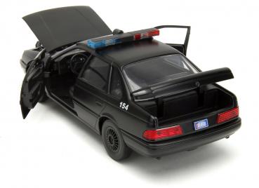 Ford Taurus Detroit Police RoboCop Zwart - Jada Toys 1:24