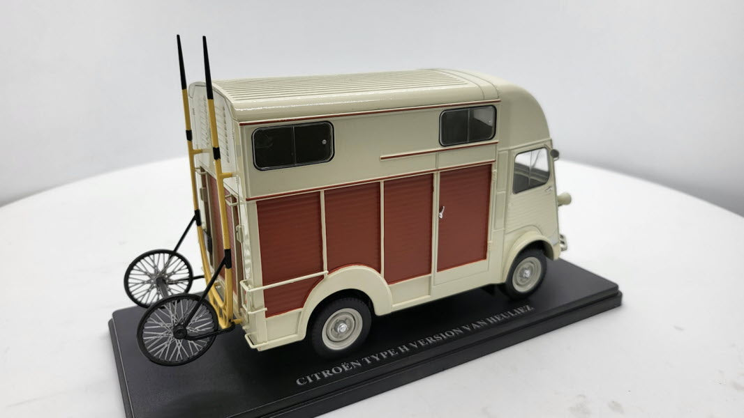 Citroen type H version VAN HEULIEZ - DeAgustini 1:24