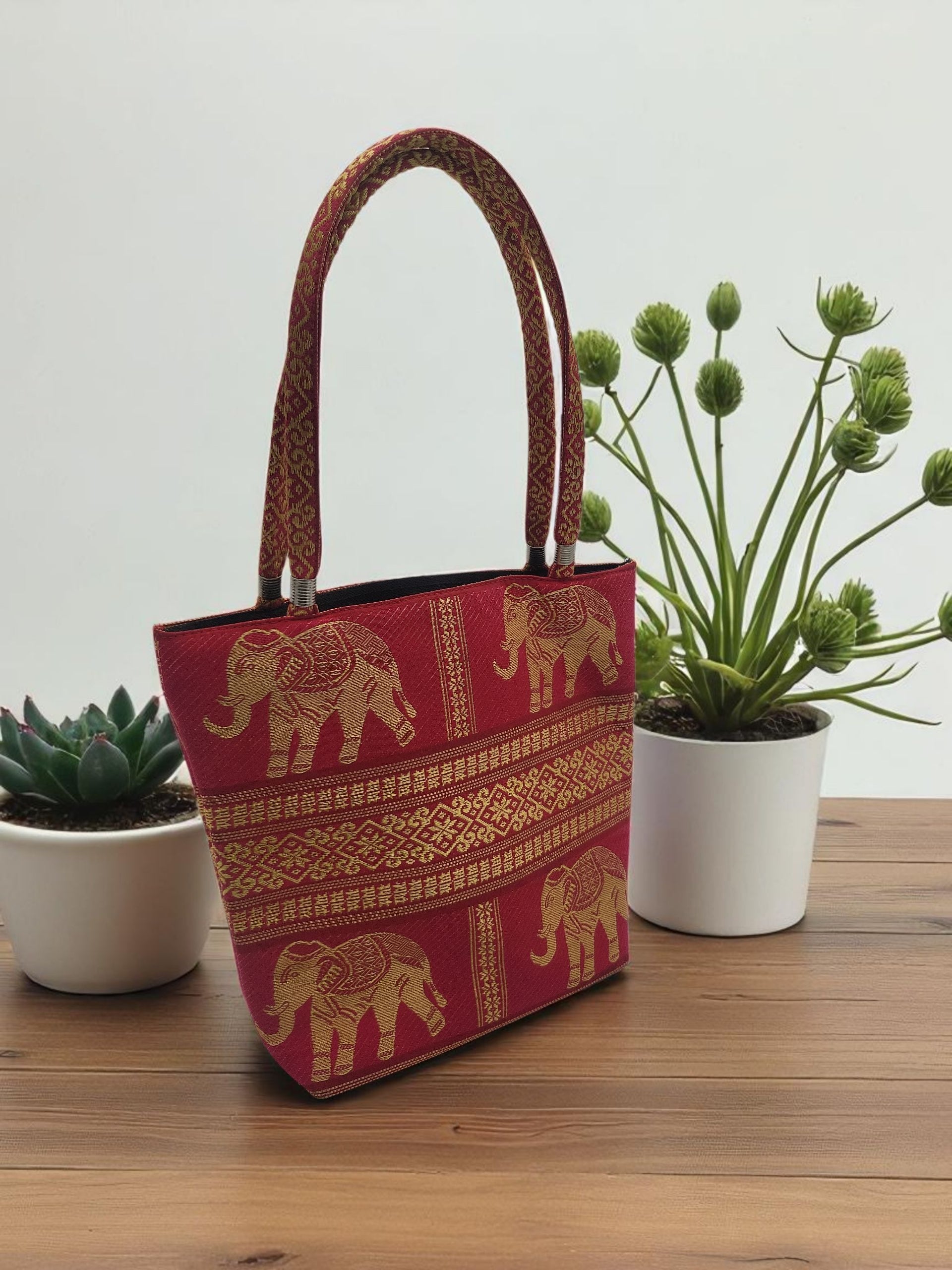 Tasje met Olifanten , Indiaase uitstraling