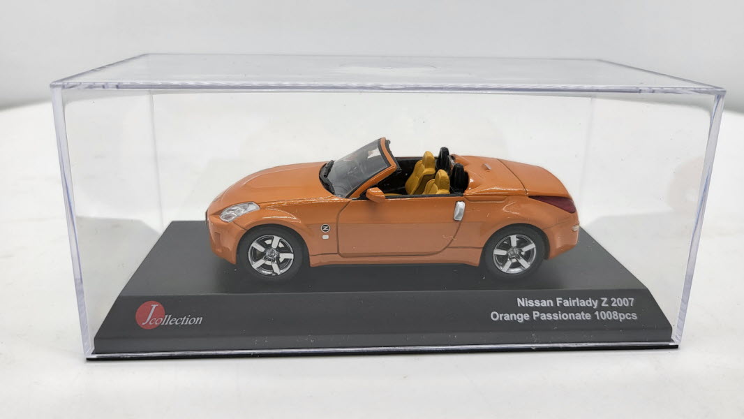 J-Collection Nissan 350Z Fairlady Cabriolet Oranje 2007 - Schaal 1:43