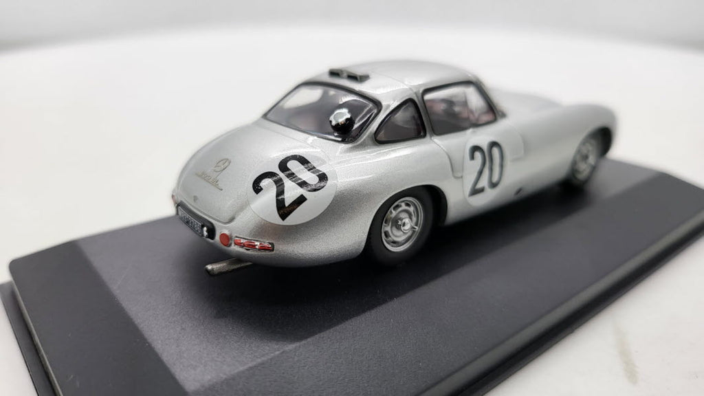 IXO Mercedes-Benz 300 SL #20 Vleugeldeur Le Mans 1952 - Schaal 1:43