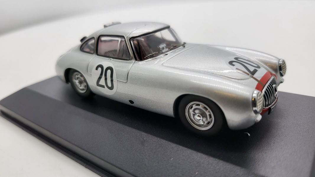 IXO Mercedes-Benz 300 SL #20 Vleugeldeur Le Mans 1952 - Schaal 1:43