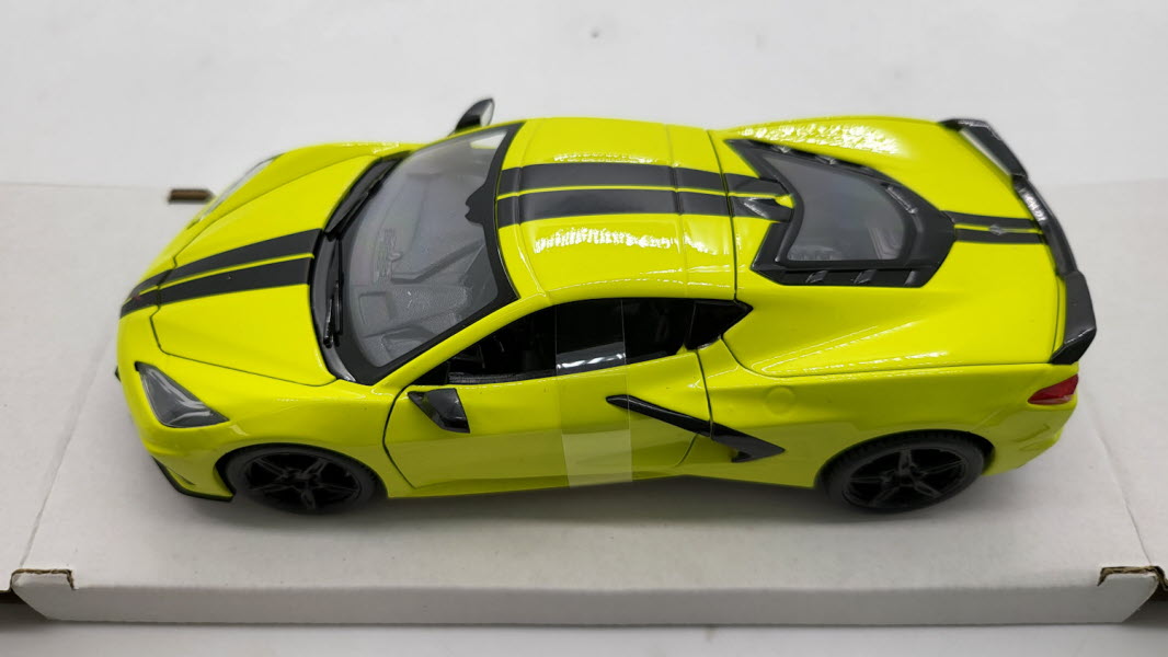 Maisto Chevrolet Corvette Stingray Coupe Z51 Geel 2020 - Schaal 1:24